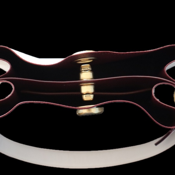 Beautiful Coach Charlie Bucket Bag in Signature Canvas Cream/White – NWOT - Picture 3 of 4